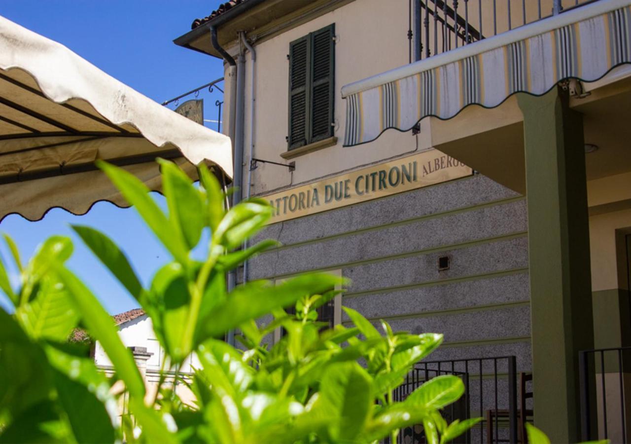 Trattoria Due Citroni Casalgrasso Exterior foto