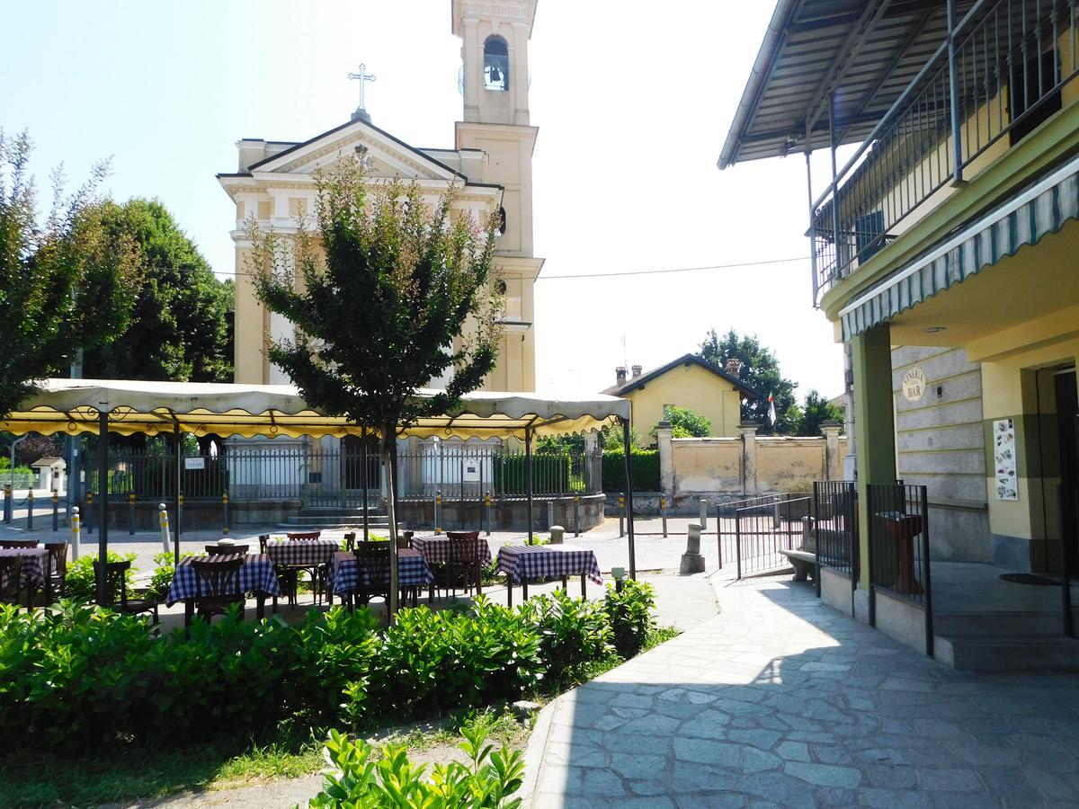 Trattoria Due Citroni Casalgrasso Exterior foto